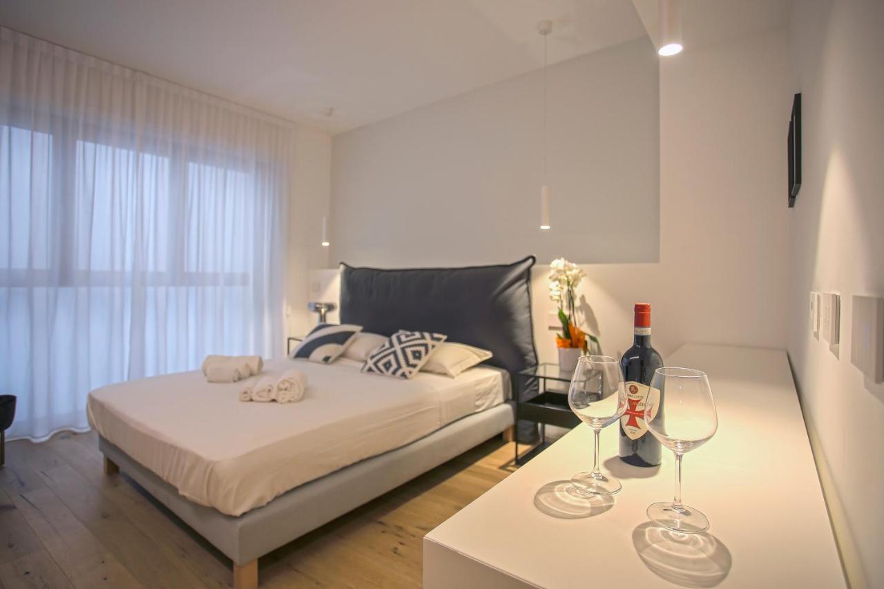Milan Chic Luxury Apartments-Hosted By Sweetstay المظهر الخارجي الصورة